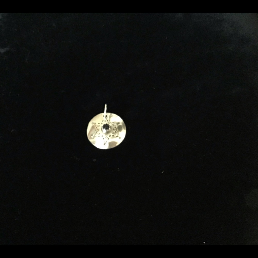 Pendant - Picture 2 of 3